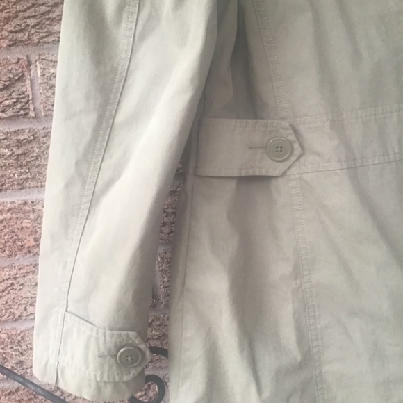 Spring coat - Picture 7 of 16